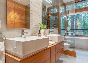 Top Bathroom Remodeling Trends for a Modern and Stylish Look